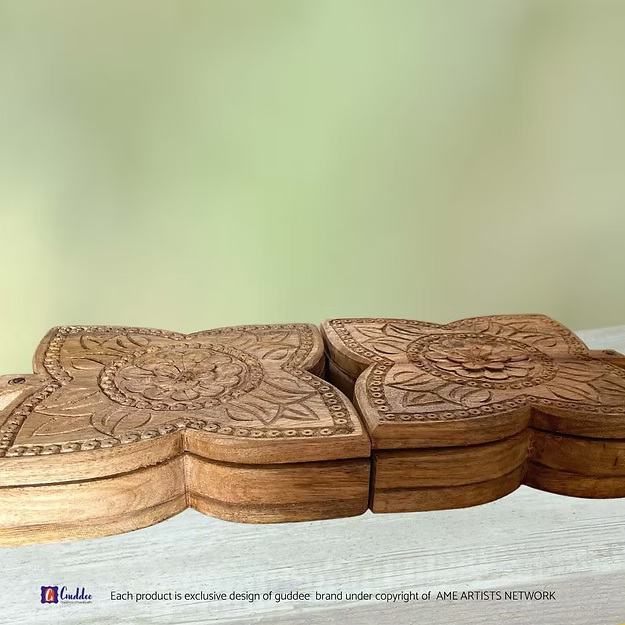 4 petal flower shaped 5 in 1 multipurpose wooden box