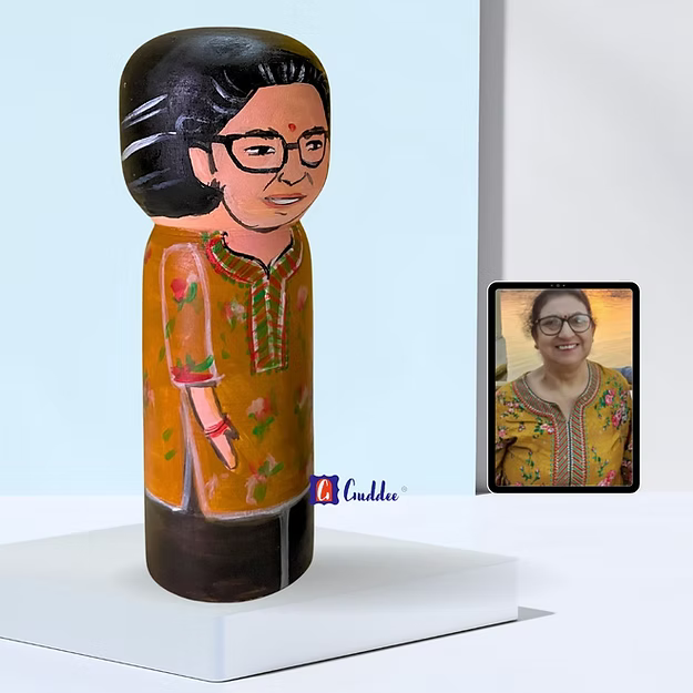 Personalised Elder / Mother female single doll- big