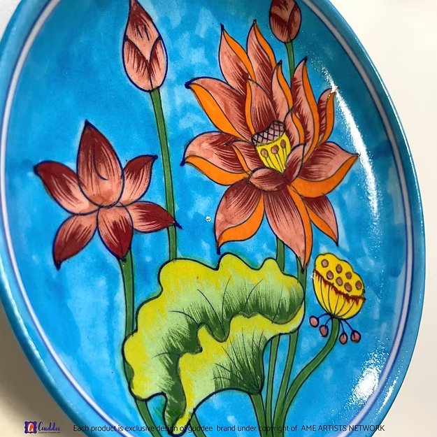 Close-up of the smooth glass-glazed finish and intricate traditional floral brush patterns on an authentic quartz pottery plate.