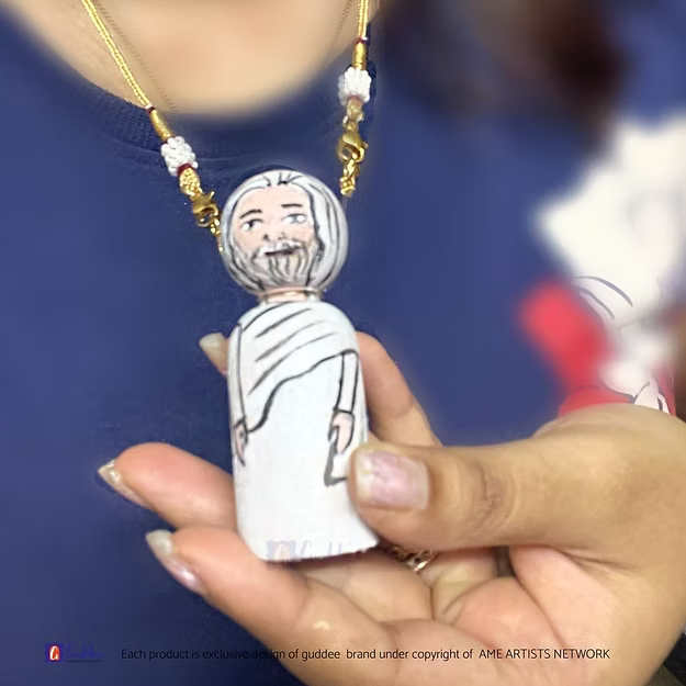 Personalised doll pendant and adjustable chain